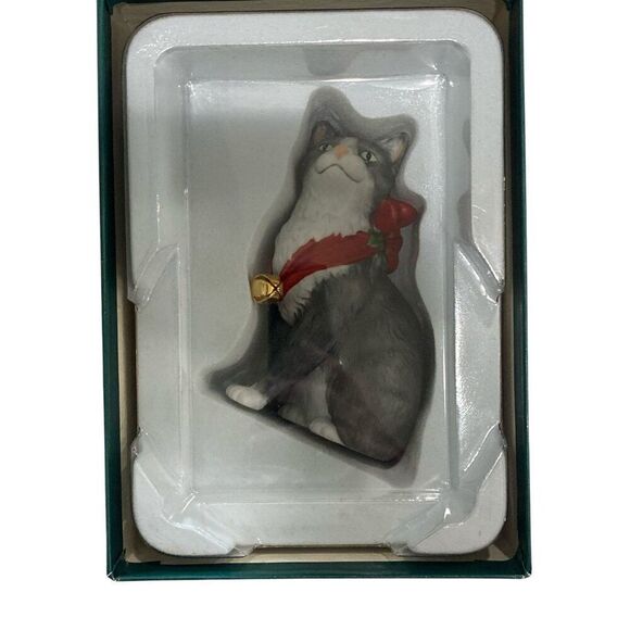 Noelle 1989 Hand-Paint Porcelain Cat Hallmark Keepsake Ornament Collectors Club - Picture 5 of 7